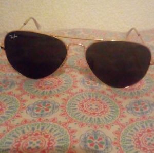 Ray-Bans sunglasses